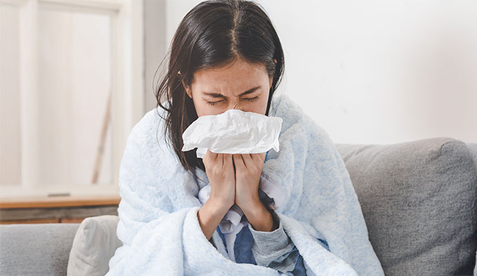 Woman experiencing allergen problem