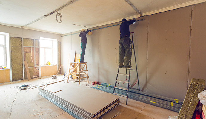 Experts reconstructing a room